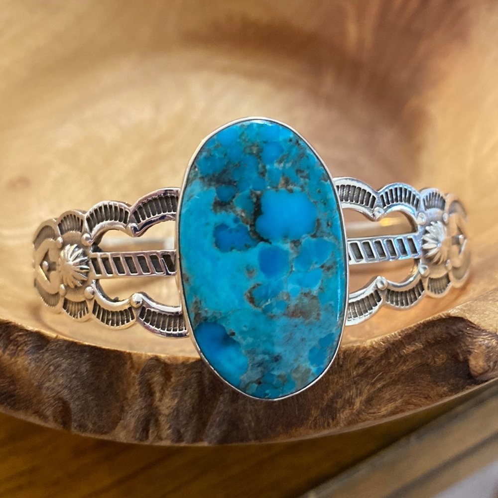 Southwestern Oval Turquoise Sterling Silver Cuff Bracelet - Picture 1 of 3